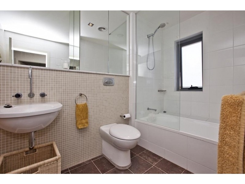 103/1 Honeysuckle Drive, Newcastle NSW 2300