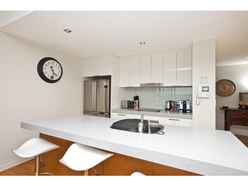 103/1 Honeysuckle Drive, Newcastle NSW 2300