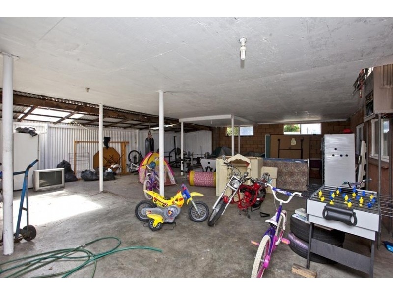 2 Silsoe Street, Mayfield NSW 2304