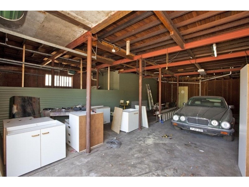 2 Silsoe Street, Mayfield NSW 2304