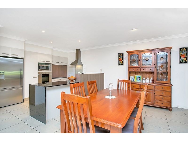 2/27-29 Pembroke Street, Parramatta Park QLD 4870