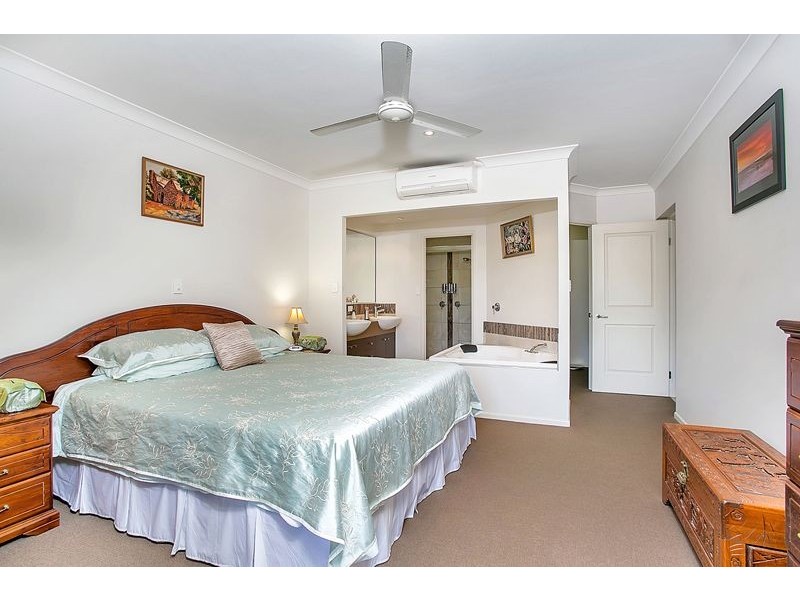 2/27-29 Pembroke Street, Parramatta Park QLD 4870