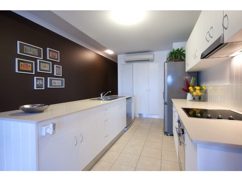 37/93-95 McLeod Street, Cairns QLD 4870