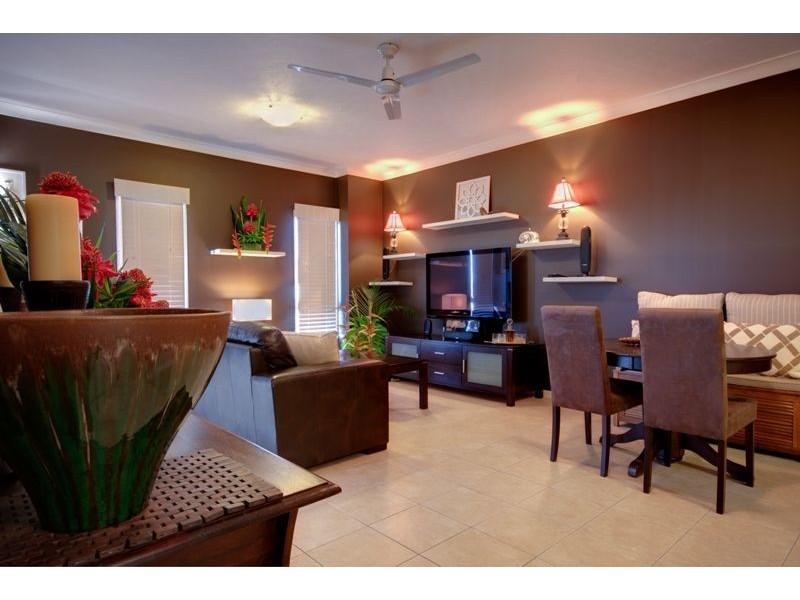 37/93-95 McLeod Street, Cairns QLD 4870