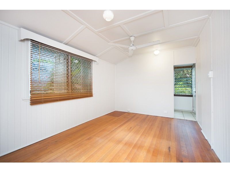 13 John Street, Cairns North QLD 4870