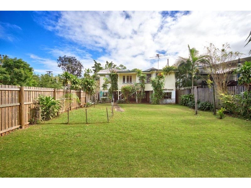 13 John Street, Cairns North QLD 4870