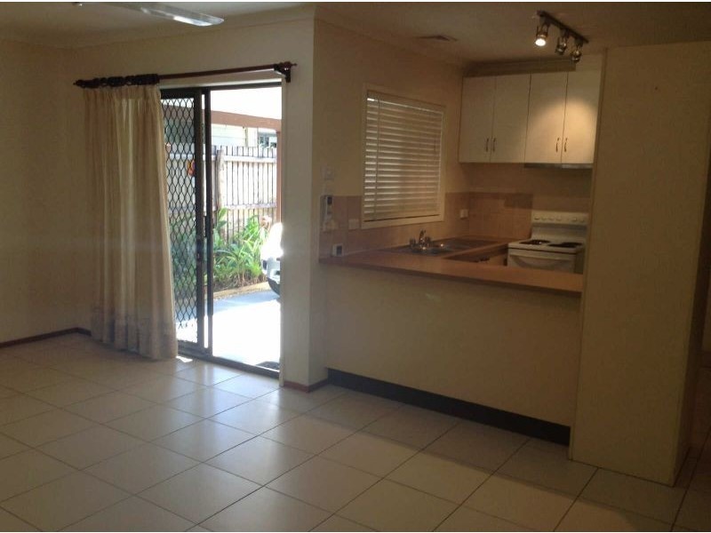 7/23 Heavey Crescent, Whitfield QLD 4870