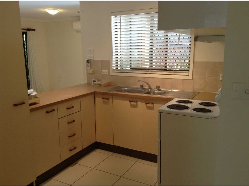 7/23 Heavey Crescent, Whitfield QLD 4870