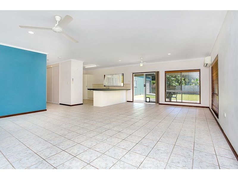 66 Callum Street, Mooroobool QLD 4870