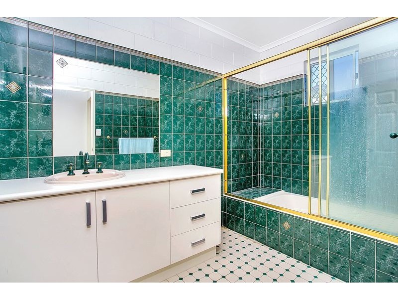 66 Callum Street, Mooroobool QLD 4870