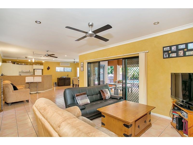 14 Castaways Close, Kewarra Beach QLD 4879