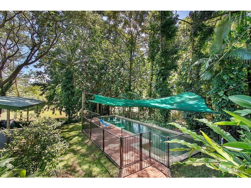 14 View Street, Brinsmead QLD 4870