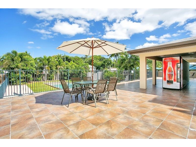 101/335 Lake Street, Cairns North QLD 4870