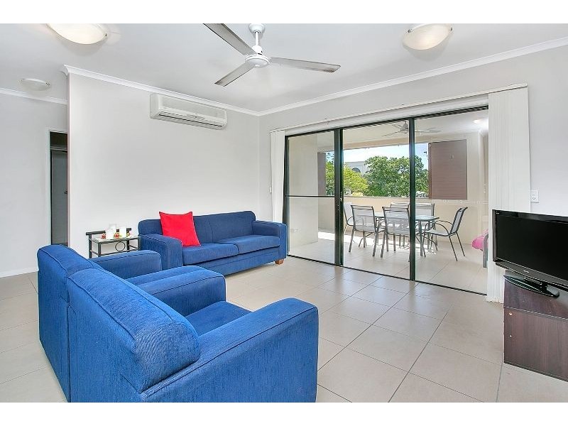 101/335 Lake Street, Cairns North QLD 4870