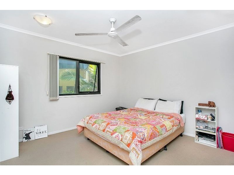 101/335 Lake Street, Cairns North QLD 4870