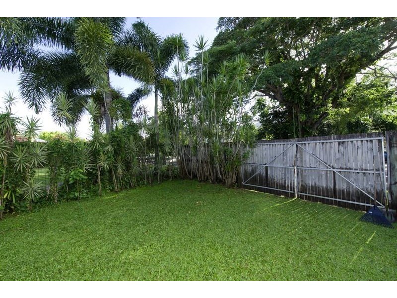 43 Balaclava Road, Earlville QLD 4870