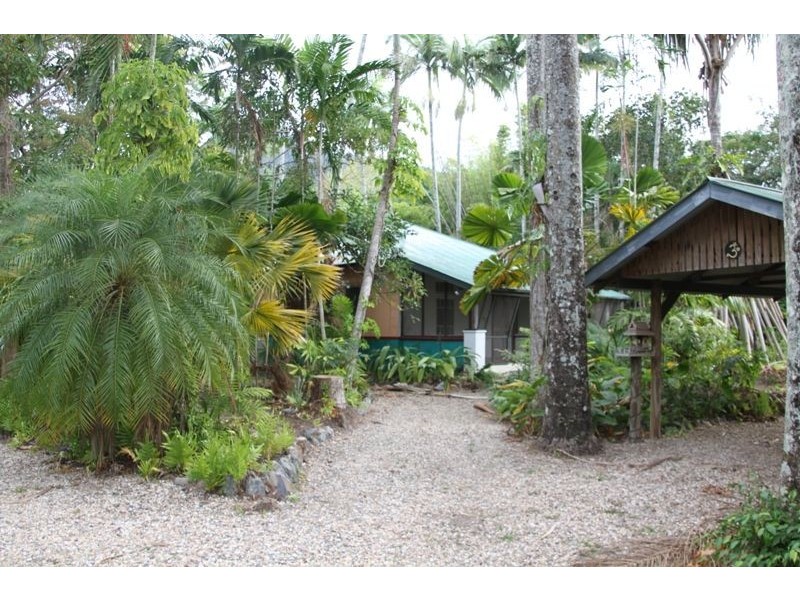 29-33 Sandwich Street, Kamerunga QLD 4870