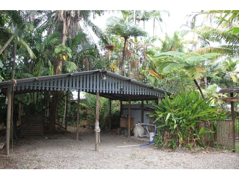 29-33 Sandwich Street, Kamerunga QLD 4870