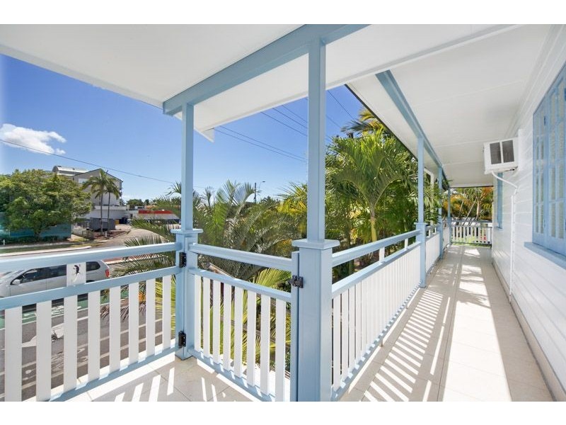 276 McLeod Street, Cairns North QLD 4870
