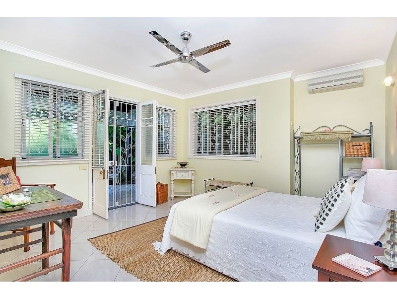32 Walsh Street, Edge Hill QLD 4870