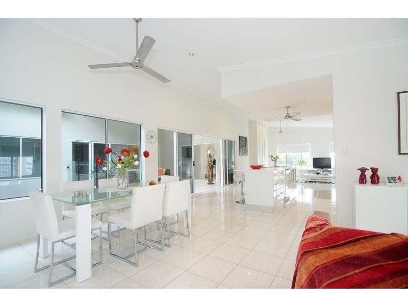 49 Flecker Street, Whitfield QLD 4870