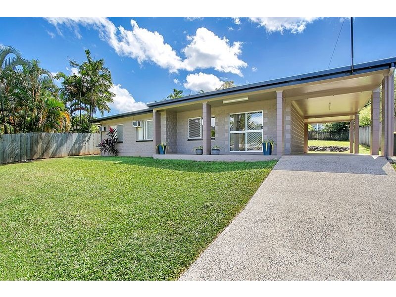 30 Beatrice Street, Mooroobool QLD 4870