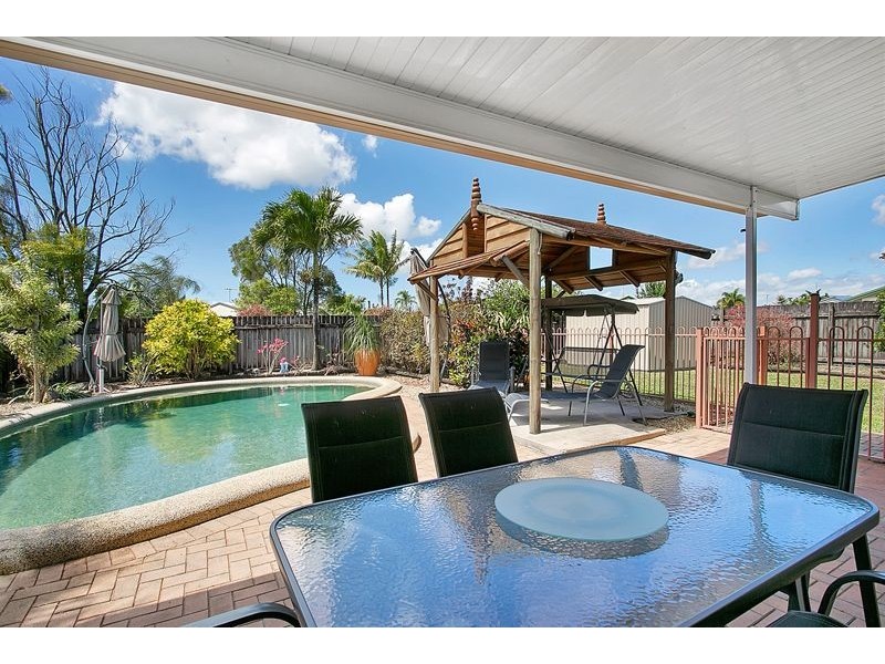 34 Mercurio Street, White Rock QLD 4868