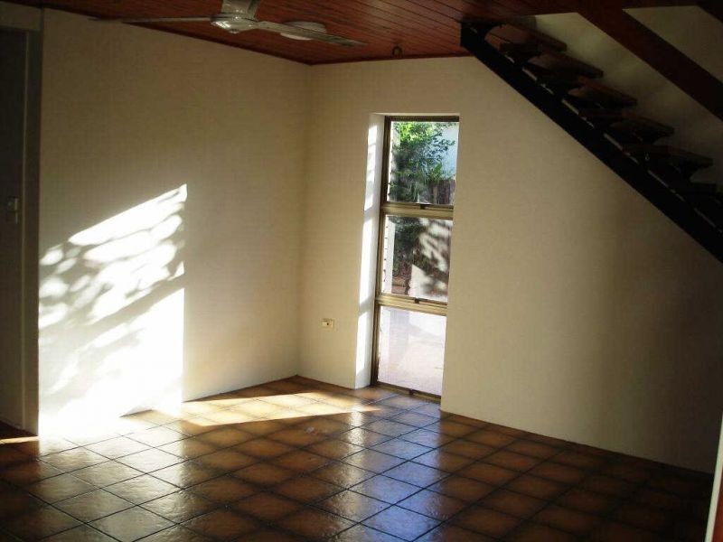 2/67 Woodward St, Edge Hill QLD 4870