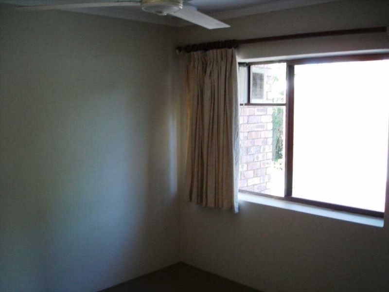 2/67 Woodward St, Edge Hill QLD 4870