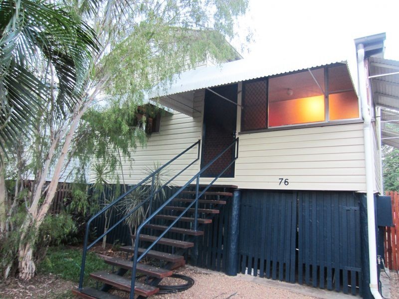 76 Cairns Street, Cairns North QLD 4870