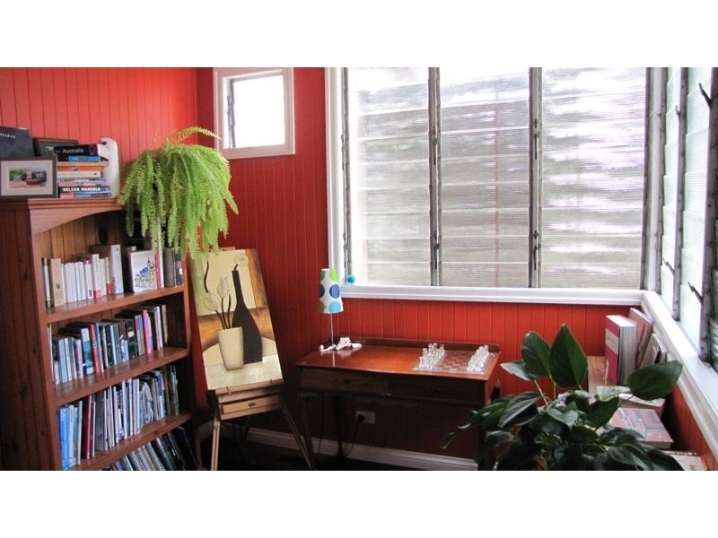 76 Cairns Street, Cairns North QLD 4870