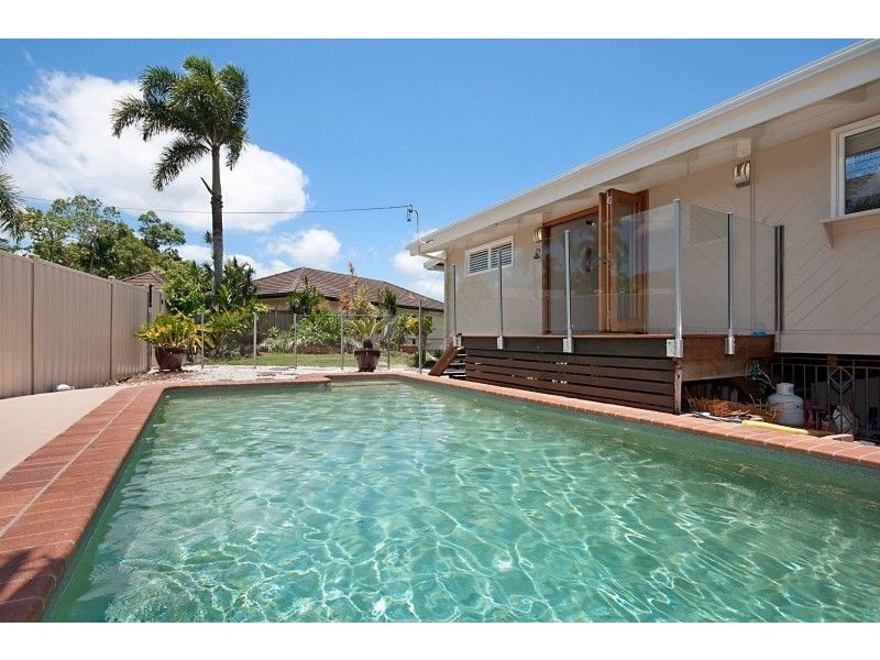 7 Aldinga Close, Whitfield QLD 4870
