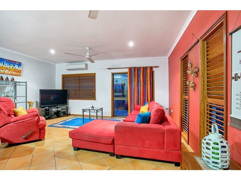 13 Dunbar Street, Mooroobool QLD 4870