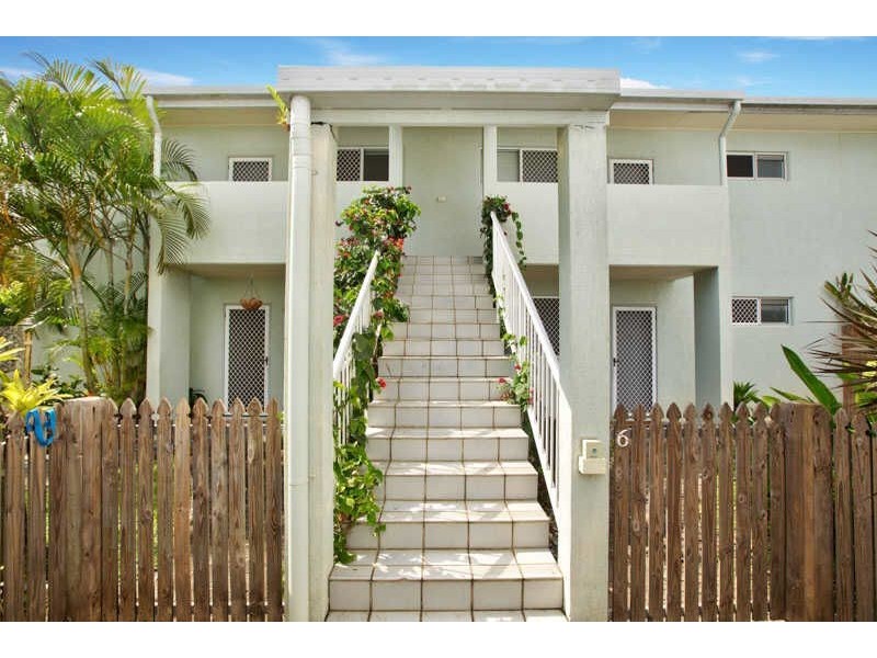 9/21 Givens Street, Westcourt QLD 4870