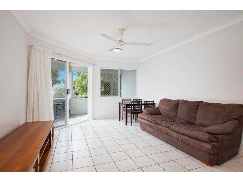 9/21 Givens Street, Westcourt QLD 4870