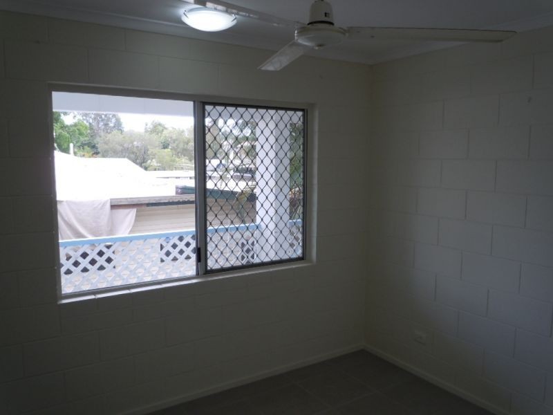 8/98 Pease Street, Manoora QLD 4870