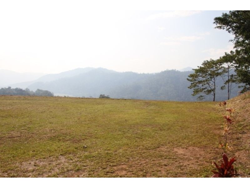 9-11 Aitken Close, Goldsborough QLD 4865