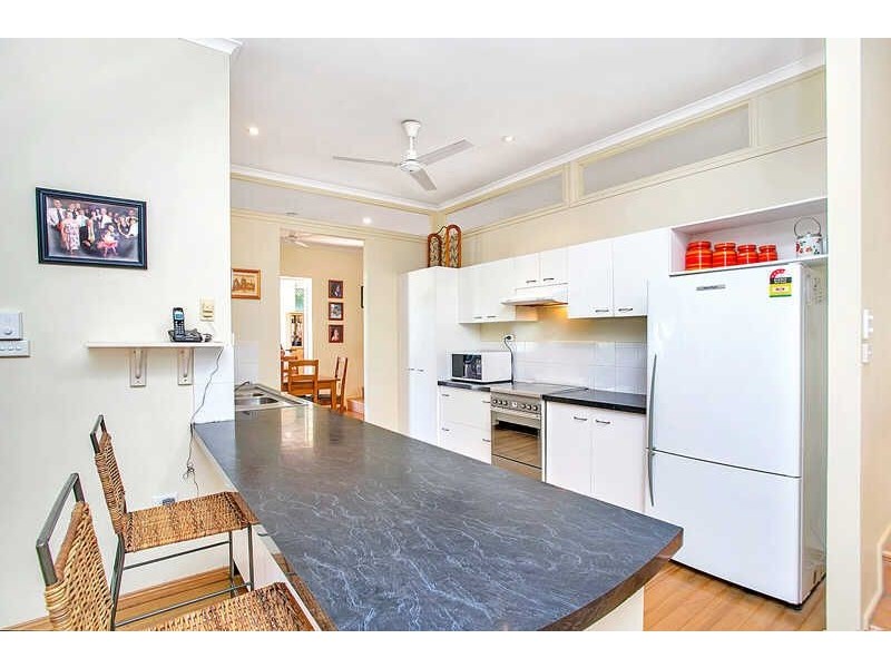 36 Southerden Drive, Mooroobool QLD 4870