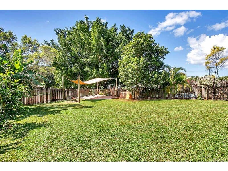 36 Southerden Drive, Mooroobool QLD 4870