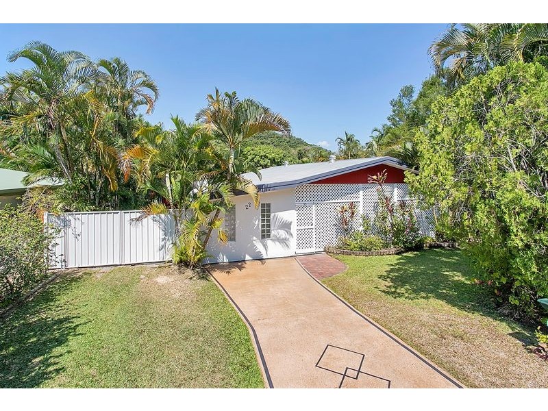 22 Ramsey Drive, Kanimbla QLD 4870