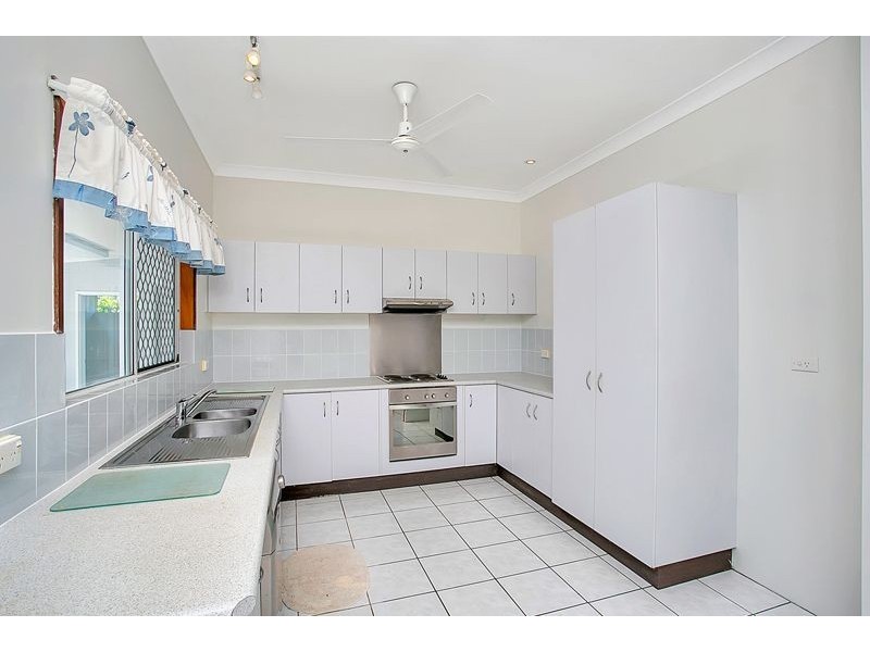 22 Ramsey Drive, Kanimbla QLD 4870