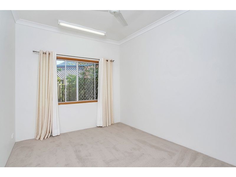 22 Ramsey Drive, Kanimbla QLD 4870