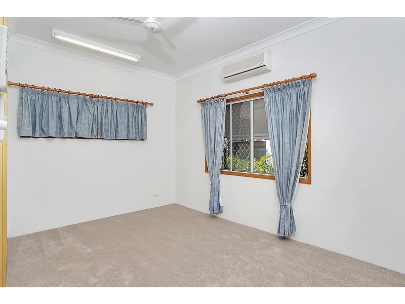 22 Ramsey Drive, Kanimbla QLD 4870