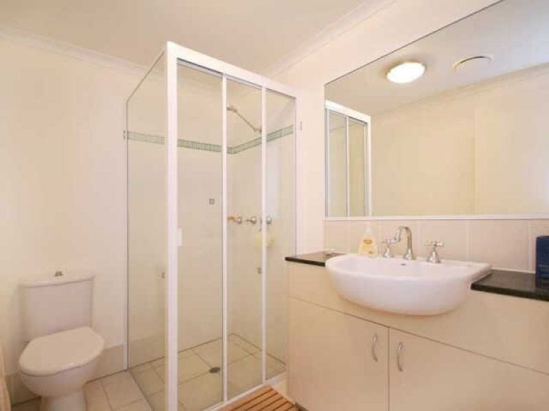 8/5 Nellie Street, Parramatta Park QLD 4870