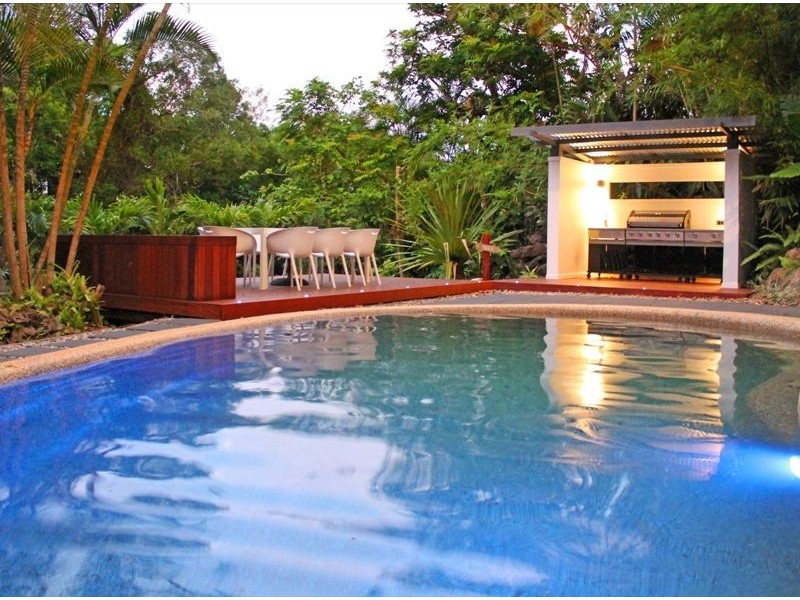 30/7 Tari Place, Trinity Beach QLD 4879