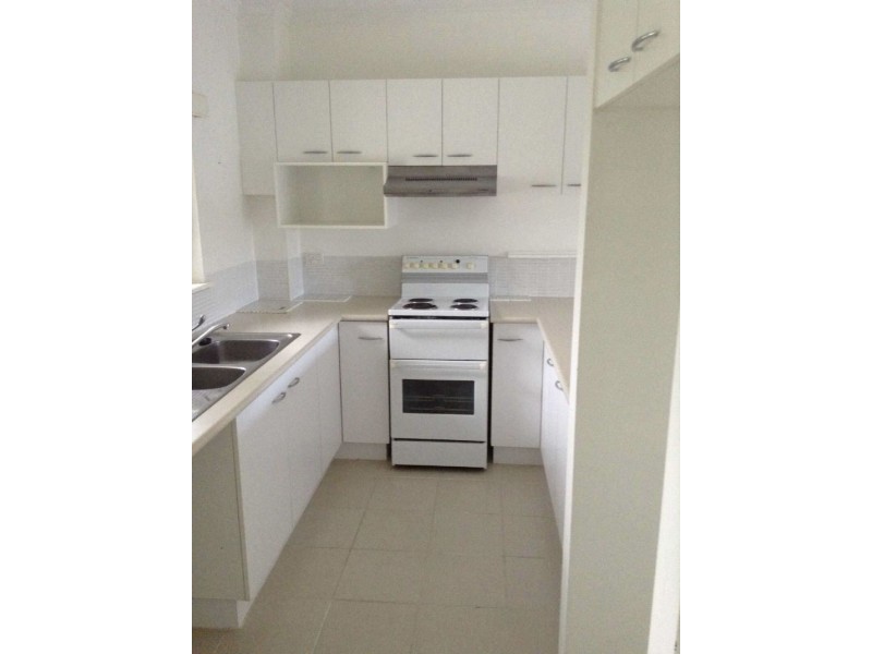 9/101-103 Birch Street, Manunda QLD 4870
