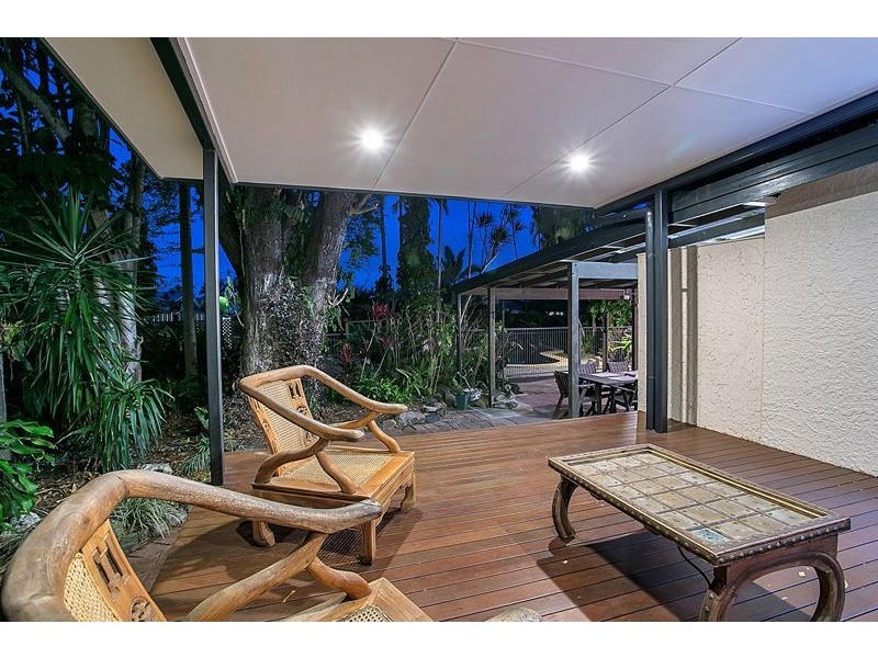 25 Hudson Street, Whitfield QLD 4870