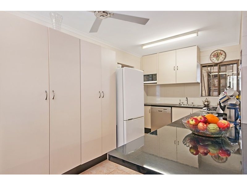 1/113 Jensen Street, Whitfield QLD 4870