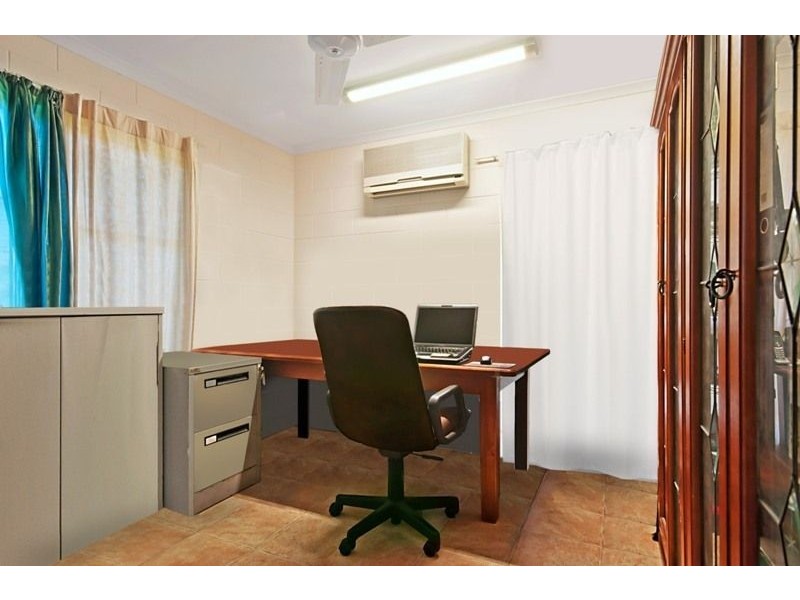 1/113 Jensen Street, Whitfield QLD 4870