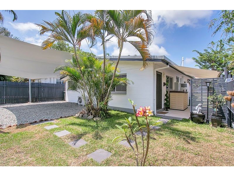 12A Chaplain Avenue, Manunda QLD 4870